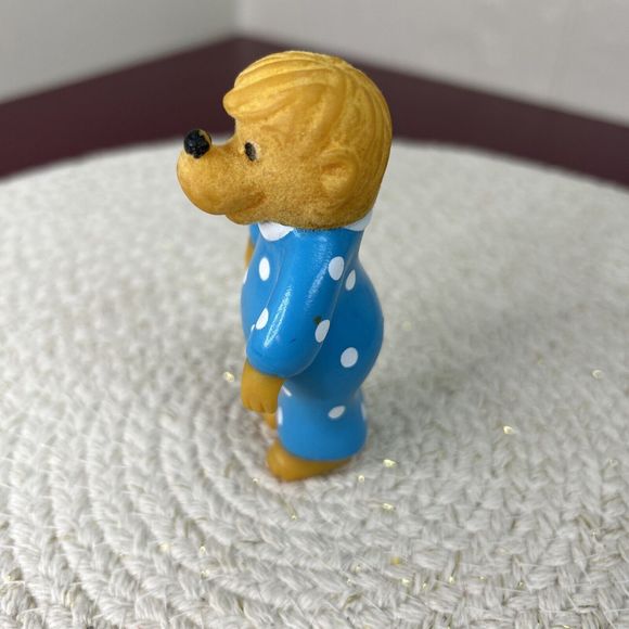 McDonalds Berenstain Bears Mama Bear 1988 Figure Toy - Picture 2 of 5